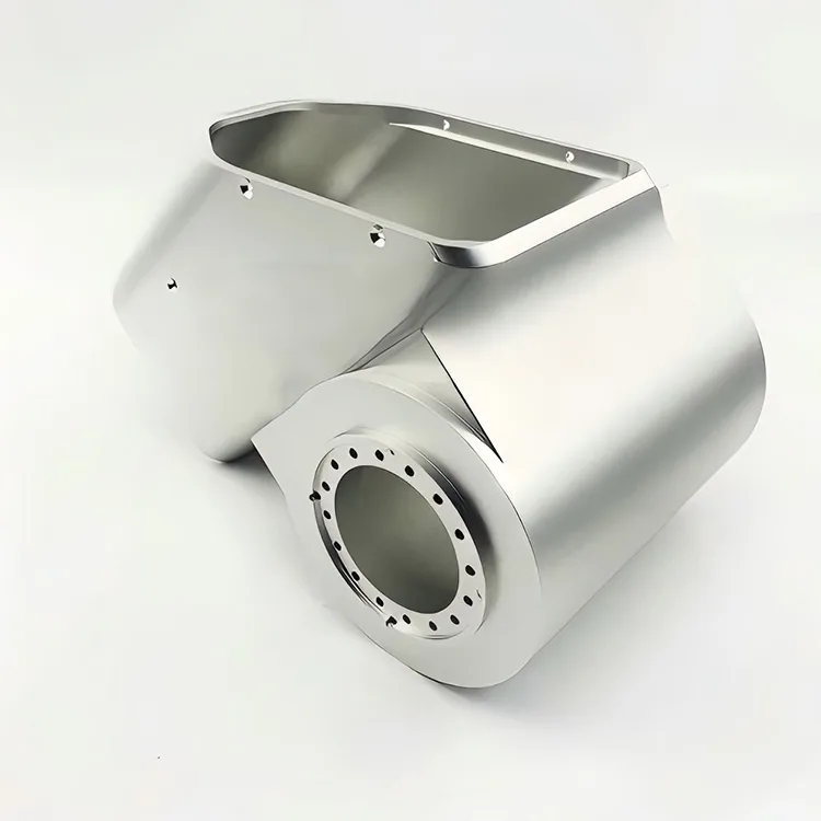 Hvordan forbedrer leddele med robotarme præcision og ydeevne i automatisering?