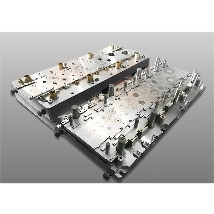 Dobbeltrækket progressiv matrice til AC-kompressormotor